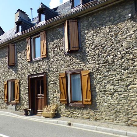 Maison Familiale Pour 8 Saint-Aventin Zewnętrze zdjęcie