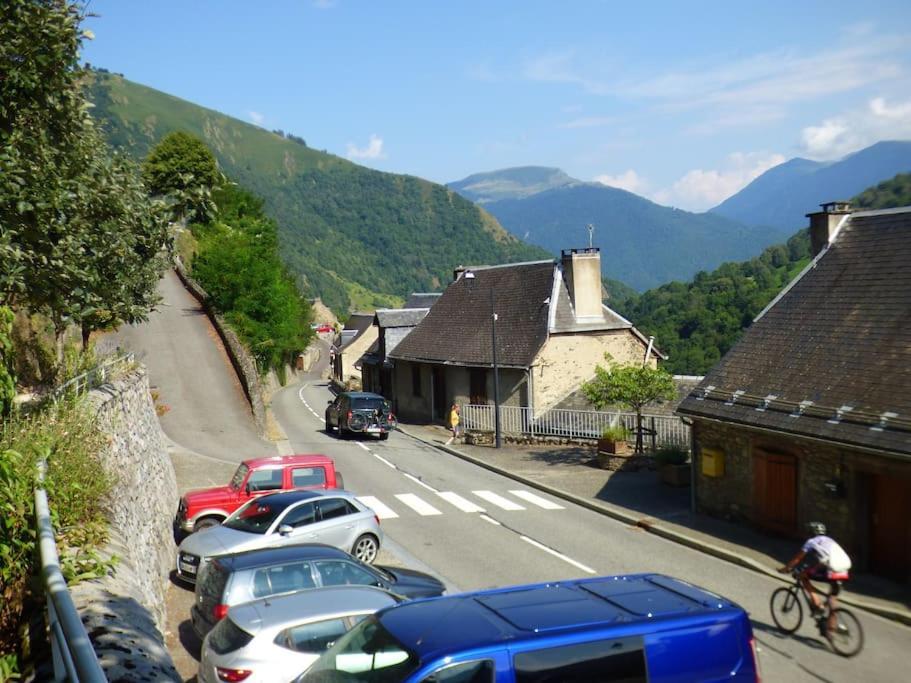 Maison Familiale Pour 8 Saint-Aventin Zewnętrze zdjęcie