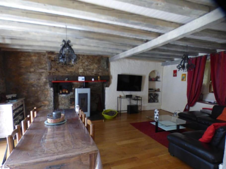 Maison Familiale Pour 8 Saint-Aventin Zewnętrze zdjęcie